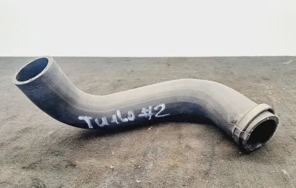Volvo V50 Air intake hose/pipe