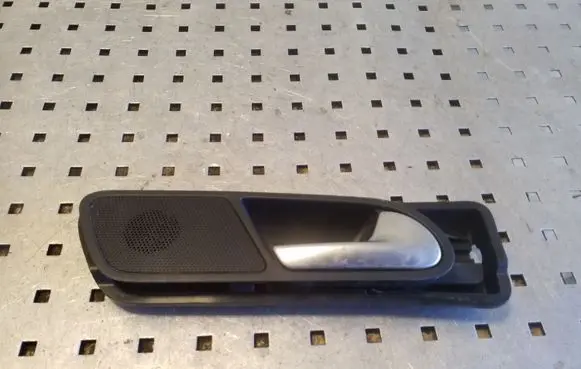 Rear door interior handle
