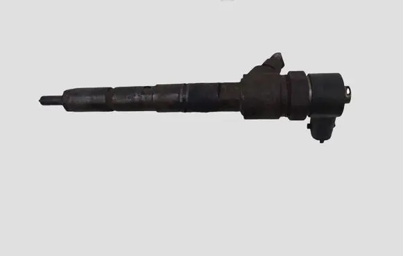 Opel Zafira B Fuel injector 0445110243