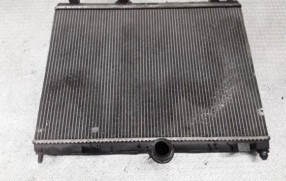 Citroen C5 Coolant radiator P9688421380