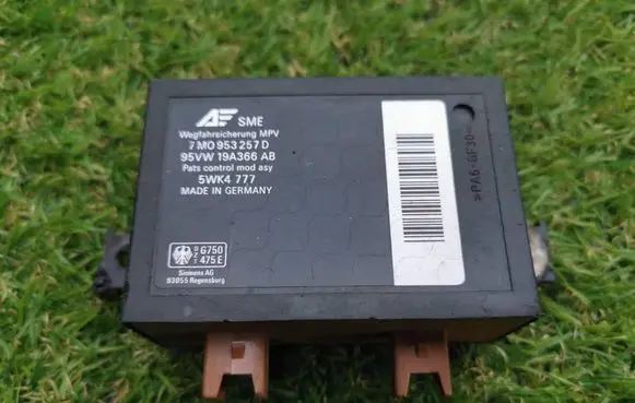 Ford Galaxy Immobilizer control unit/module 7M0953257D 5WK4777