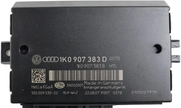 Volkswagen Golf Plus Tow bar trailer control unit/module 1K0907383D 1K0907383B