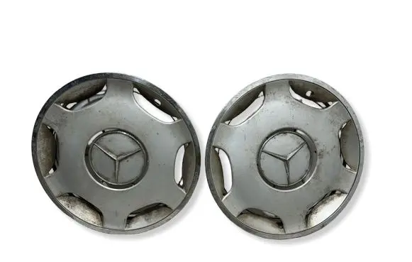 Mercedes-Benz E W124 R15 wheel hub/cap/trim 1244011424