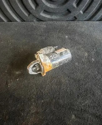Fiat 500L Starter motor 51810307 0001138012