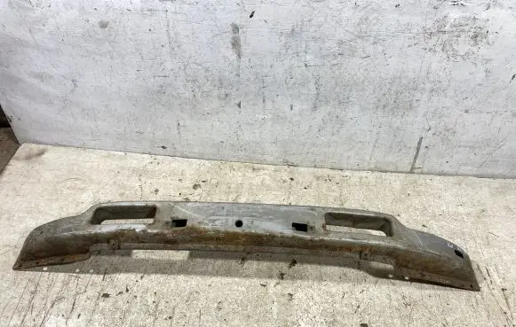 Mercedes-Benz Vito Viano W638 Front bumper cross member
