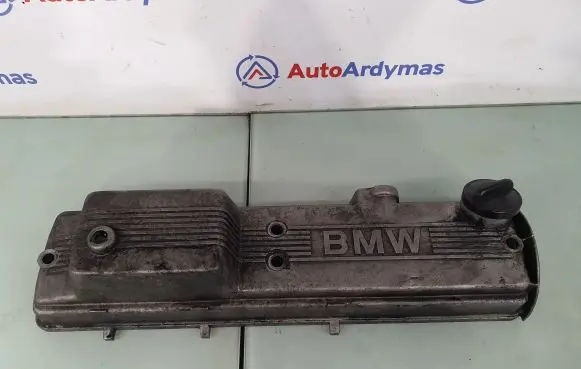 BMW 5 E34 Rocker cam cover 11122241639
