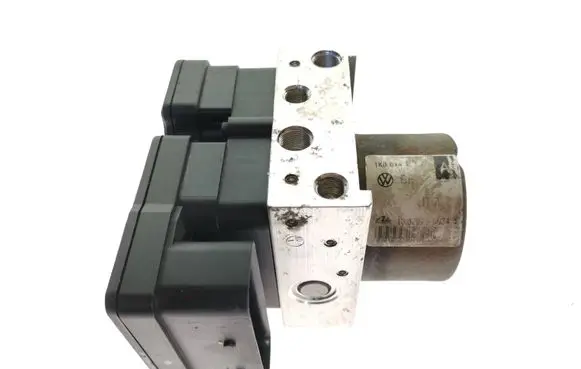 Seat Toledo III (5P) ABS Pump 1K0907379N 1K0907379P 00005793E6