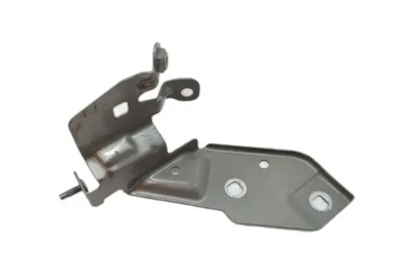 Renault Captur Fender mounting bracket 620439328