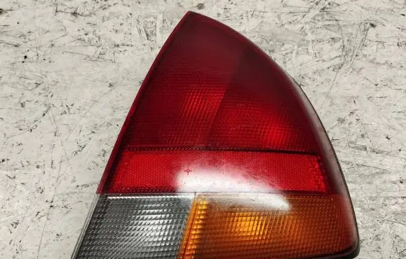 Mitsubishi Carisma Rear/tail lights MB944544 29210202