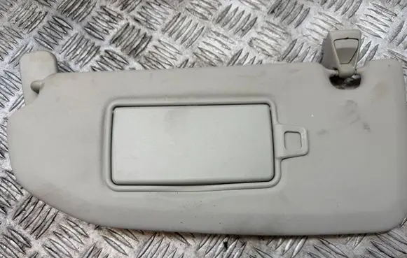 Volvo XC60 Sun visor