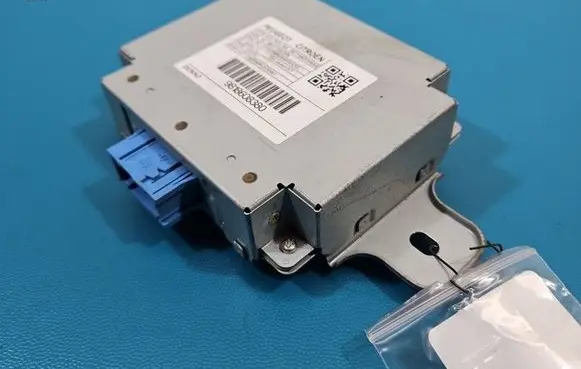 Peugeot 3008 II Central body control module 9818608380 IMPRK1534321
