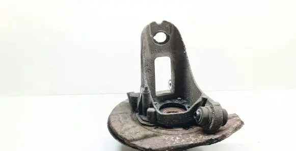BMW X5 E53 Rear wheel hub spindle/knuckle 