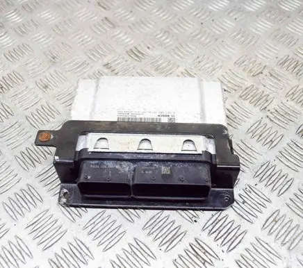 Audi A1 Engine control unit/module 04E907309AC 04E906027AL
