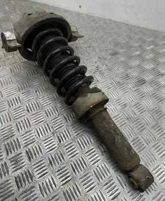 Volkswagen Touareg I Front shock absorber with coil spring