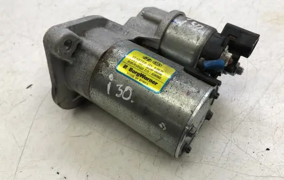 Hyundai i30 Starter motor 3610008000