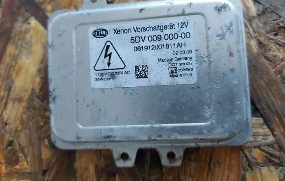 Volkswagen Tiguan Headlight ballast module Xenon 5DV00900000 061912001811AH 1100VDC85VAC