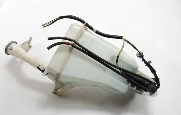 Windshield washer fluid reservoir/tank