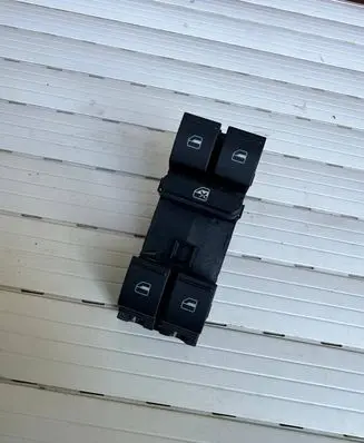 Seat Leon (1P) Electric window control switch 1K4959857C