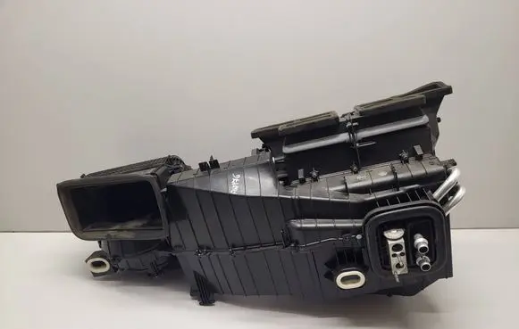 Mercedes-Benz A W176 Interior heater climate box assembly A2468301700