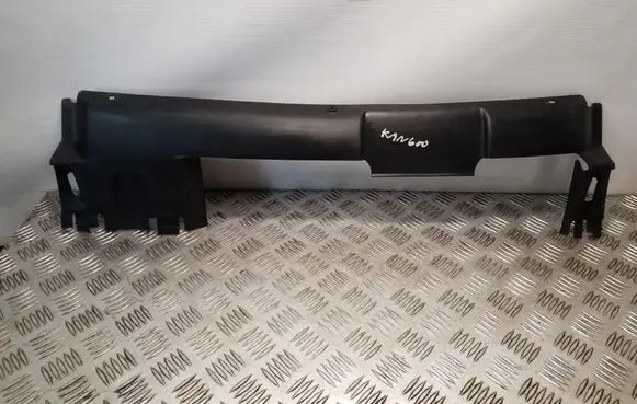Radiator trim