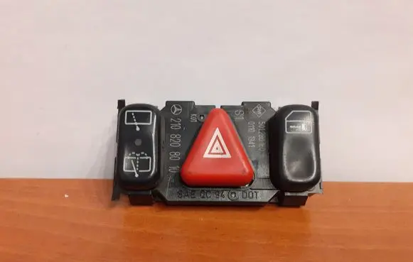 Mercedes-Benz E W210 Hazard light switch 2108208010 4001