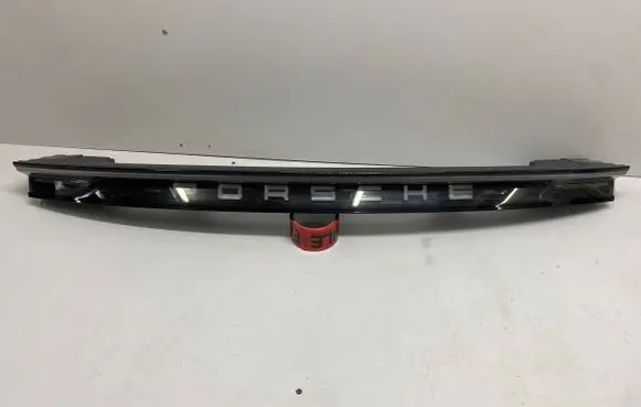 Porsche Taycan 9J1 Rear/tail lights 9j1945081k S80113A311D 6988303