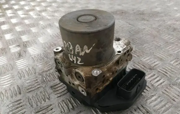 Toyota Urban Cruiser (XP110) ABS Pump 4454052171 1338006970