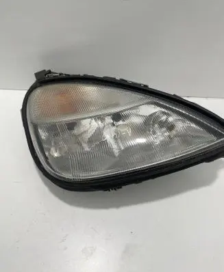 Mercedes-Benz A W168 Headlight/headlamp A1688200261 0301152202 011B02A