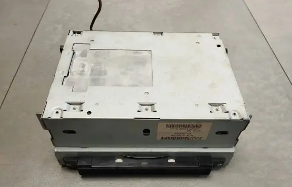 Land Rover Range Rover Sport L320 CD/DVD changer BF6N18C815LH H1A10165766
