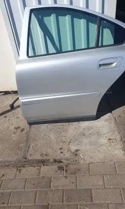 Rear door