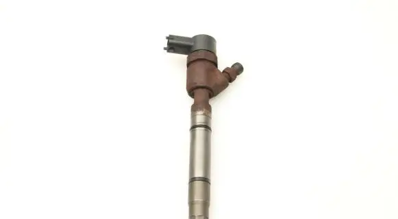 Hyundai i40 Fuel injector 338002A800