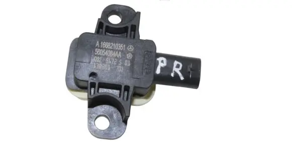 Mercedes-Benz B W246 W242 Airbag deployment crash/impact sensor A1668210351