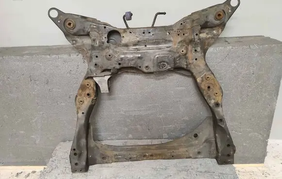 Volvo XC90 Front subframe 32268633 32246365 32381855