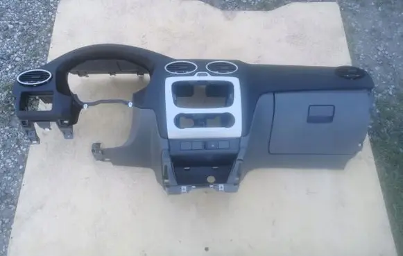 Ford Focus Dashboard