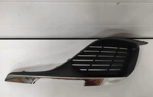 Peugeot 308 Front bumper lower grill C06396091 AA3599377