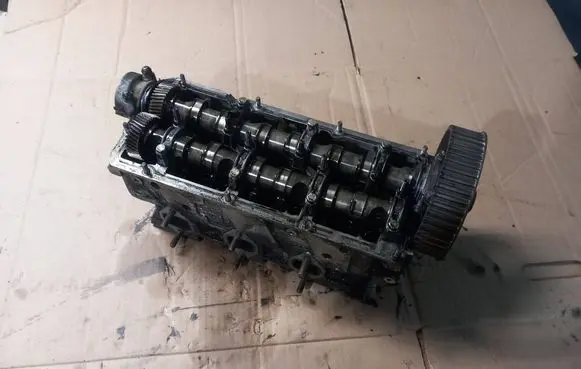 Audi A6 S6 C5 4B Engine head 059E