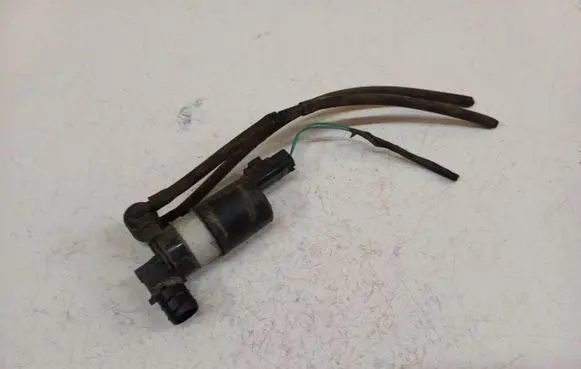 Renault Laguna III Windscreen/windshield washer pump 