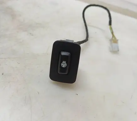 BMW 5 F10 F11 Steering wheel heating switch 9195007