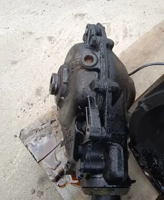 BMW X3 E83 Front differential 1428885