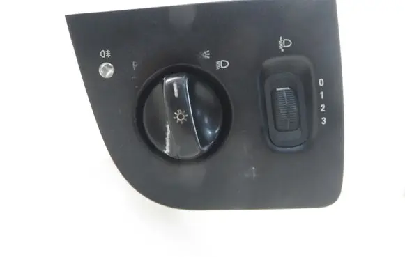 Light switch