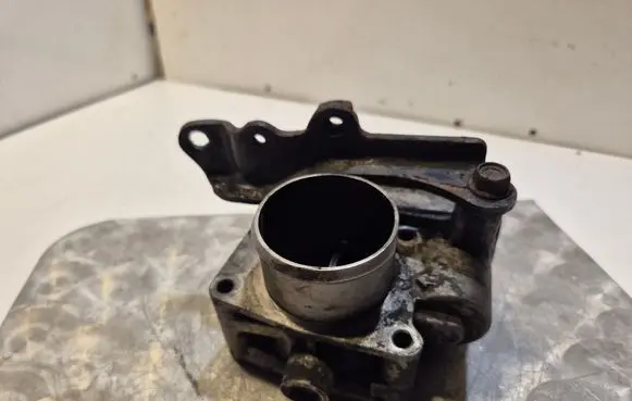 Opel Meriva A Throttle valve 8973002310