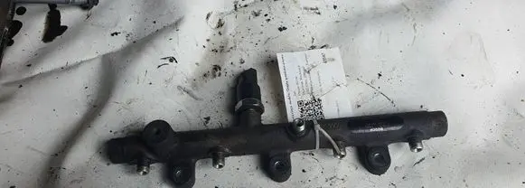 Fuel pressure sensor