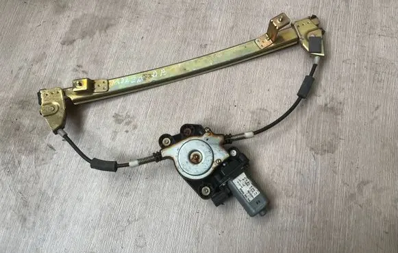 Fiat Marea Front door window regulator with motor 46528730