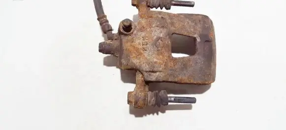 Nissan Sunny Front brake caliper