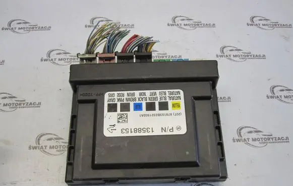 Opel Astra J Comfort/convenience module 13588153