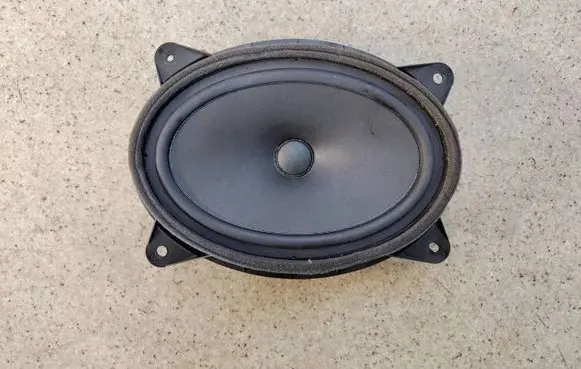 Subaru XV II Front door speaker