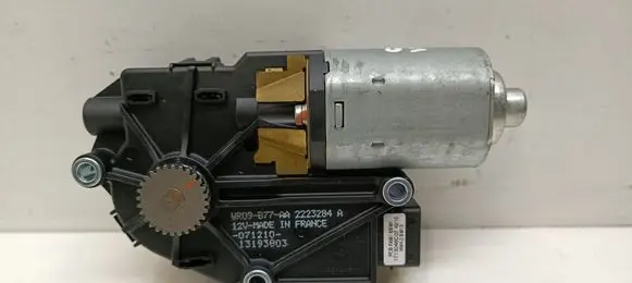 Peugeot 3008 I Sunroof motor/actuator WR09B77AA 2223284 13193803