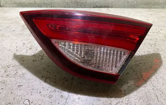 Chrysler 200 Tailgate rear/tail lights 9240400