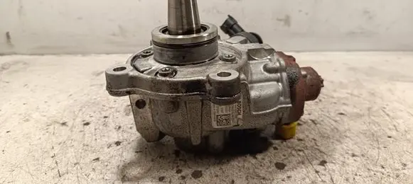 Jaguar XE Fuel injection high pressure pump G4D39B395AA 0445010706