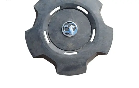 Renault Trafic III (X82) Original wheel cap 93866648